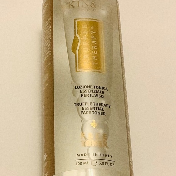 Skin & co TRUFFLE THERAPY FACE TONER - Picture 3 of 3